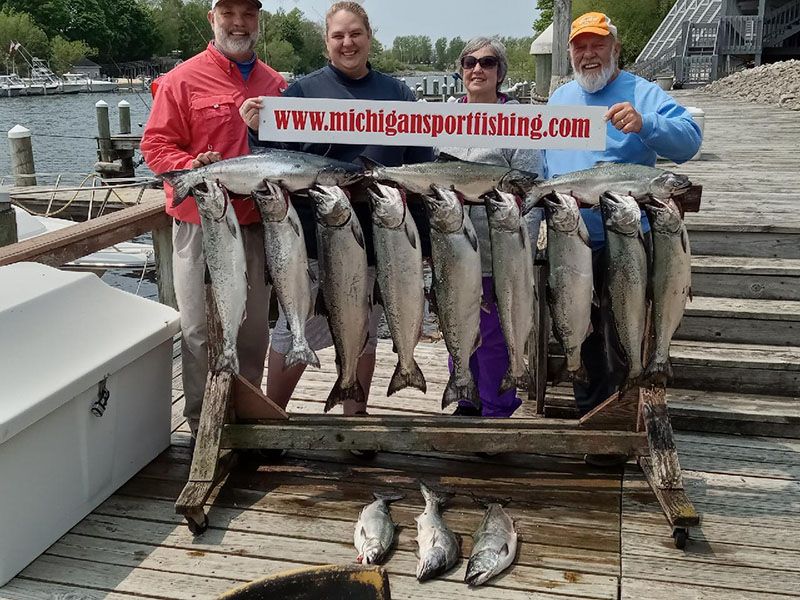 Charter Fishing Manistee: A Comprehensive Guide to Fishing in Lake Michigan